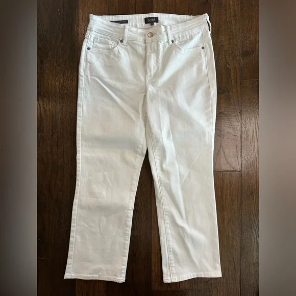NYDJ Women's Marylin Straight White Crop Jeans- size 8 - Picture 1 of 4
